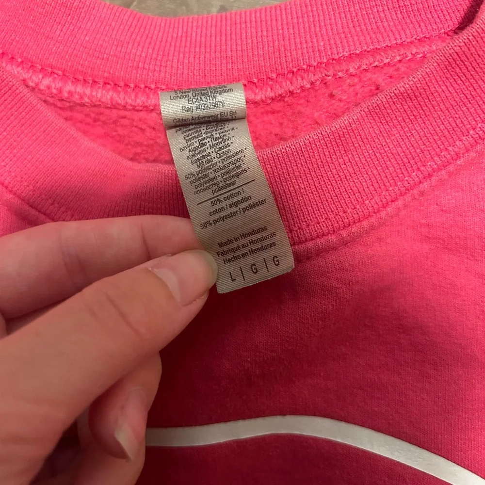 Preppy smiley face crew neck - Picture 2 of 4